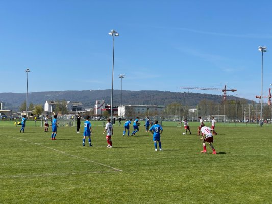 Junioren Da – Kämpferischer Sieg in Regensdorf