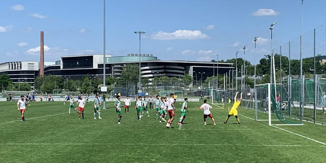 JLB-Junioren – 3 Punkte bei Red Star – Finale gegen FC Küsnacht perfekt