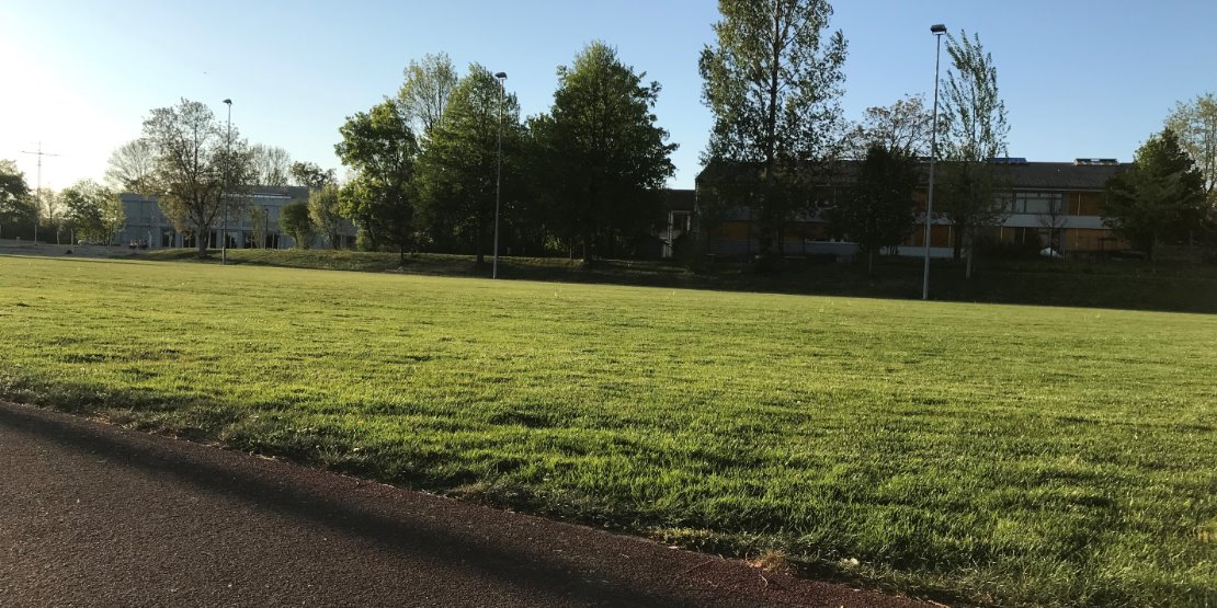 Rückzug der Rekurse betreffend dem Rasenplatzes Hinterbirch