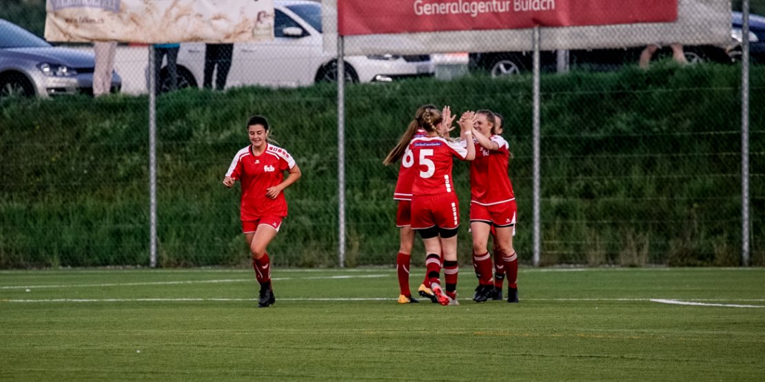 Frauen: Ein verdienter Derbysieg